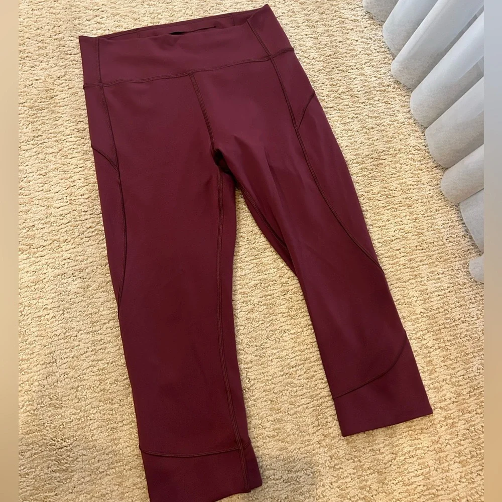 Lululemon Maroon Capri Leggings - Picture 1 of 4